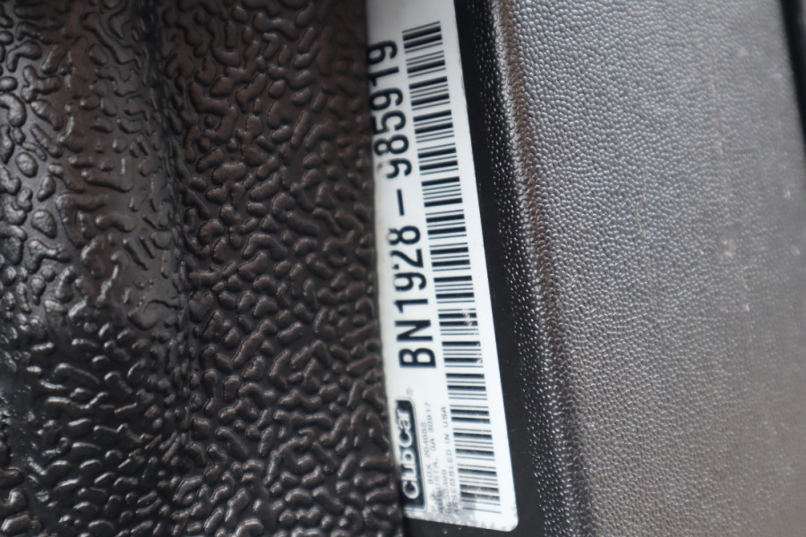 61791-7-1687957380KfOCg.jpg
