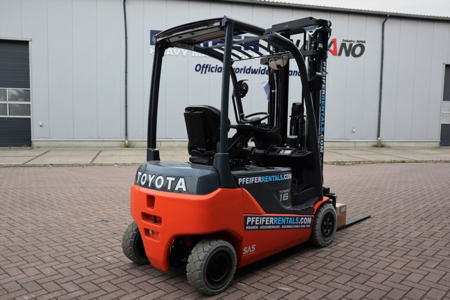 toyota-tragio48-16-ton-3-1701171398honN5.jpg