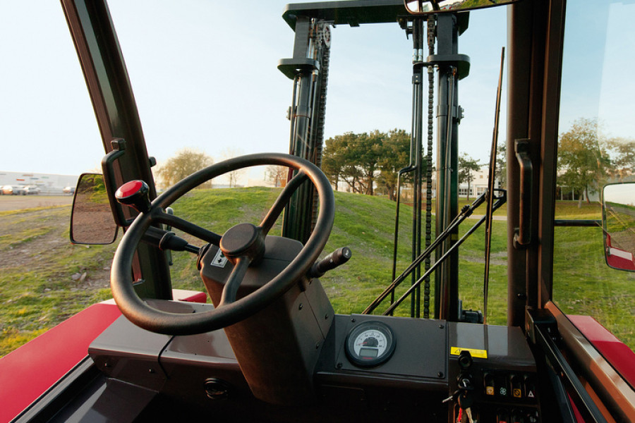 manitou-m30-4-6-1701177007uyIBa.jpg