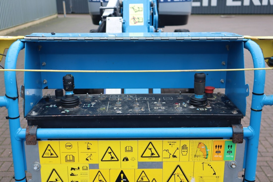 60482-4-17138619505s6HA.jpg