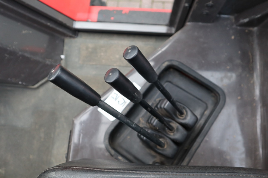 manitou-m30-4-2019-nr-60262-13-171861037958UNC.jpg