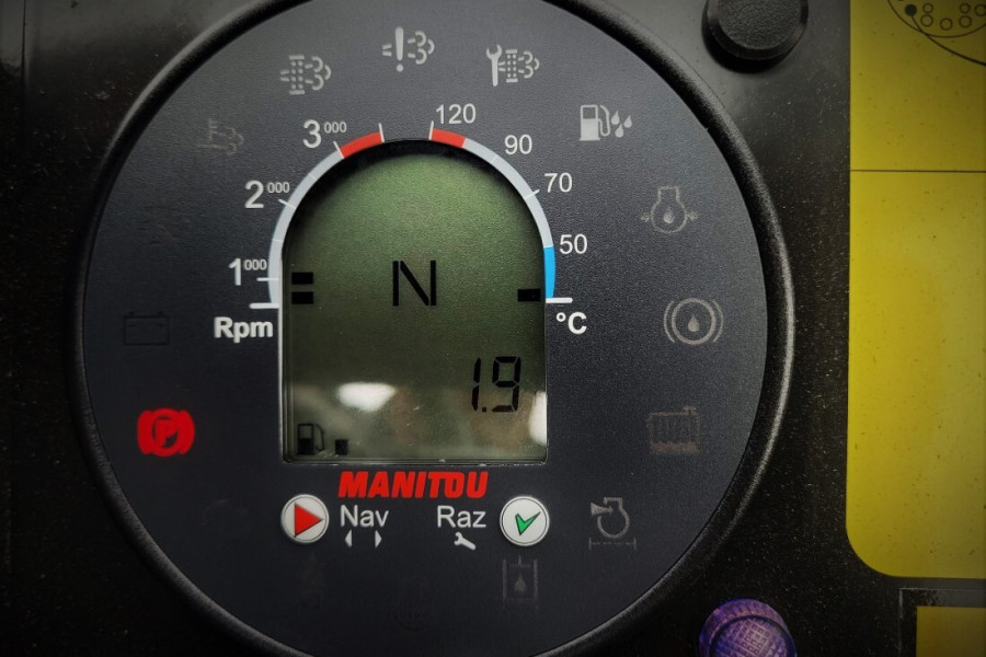 manitou-m30-4-2023-nr-62174-7-1718613739kk1KA.jpg