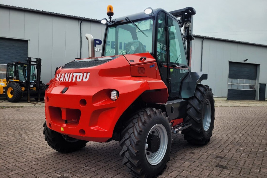 manitou-m30-4-2023-nr-62174-24-1718613744yjDcz.jpg