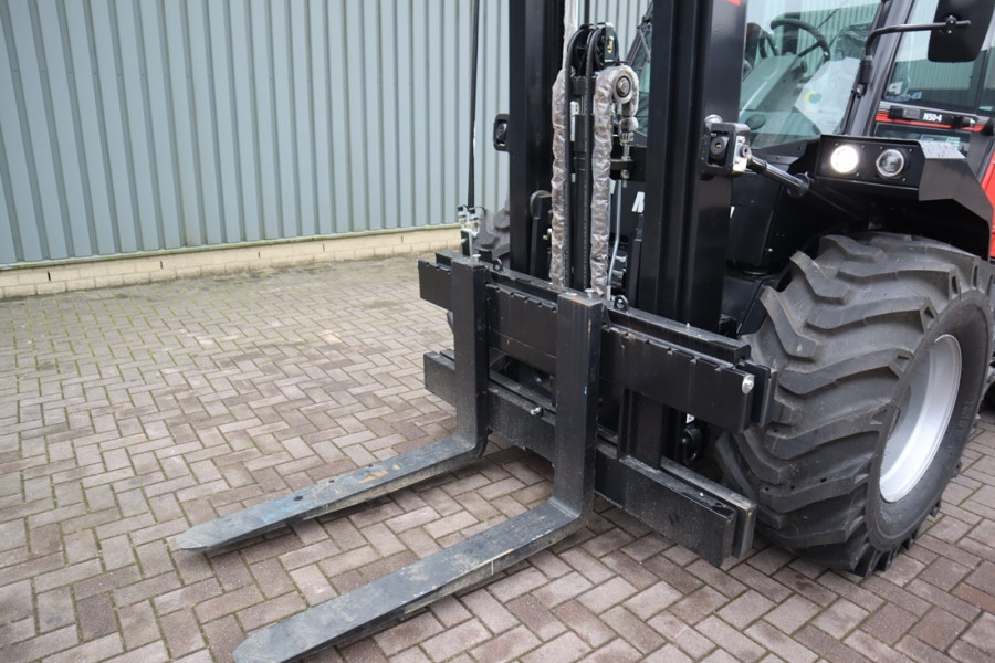 manitou-m50-4-2023-nr-62453-11-1718615679z5woP.jpg