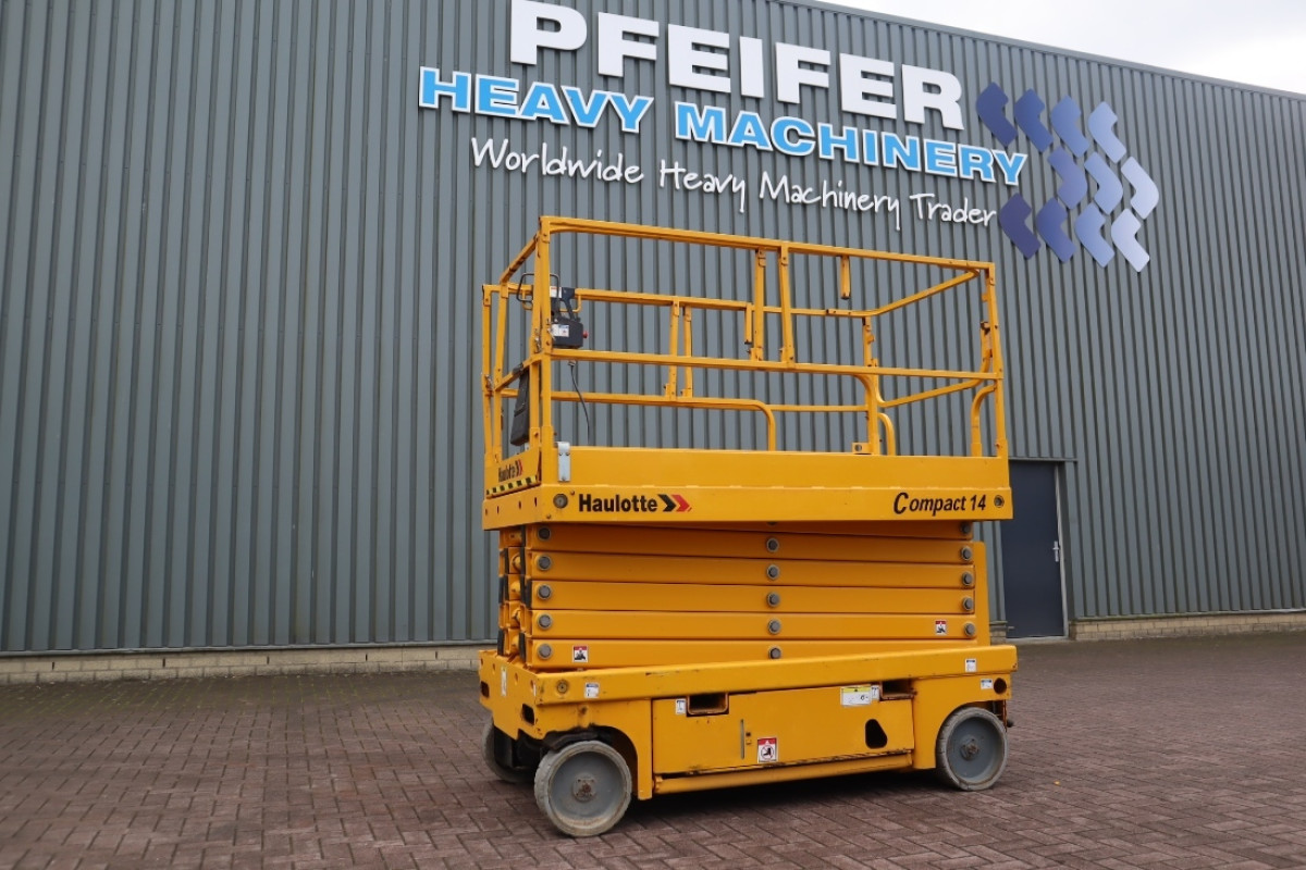 haulotte-compact-14-2015-63031-1-1722415916pXIdo.jpg