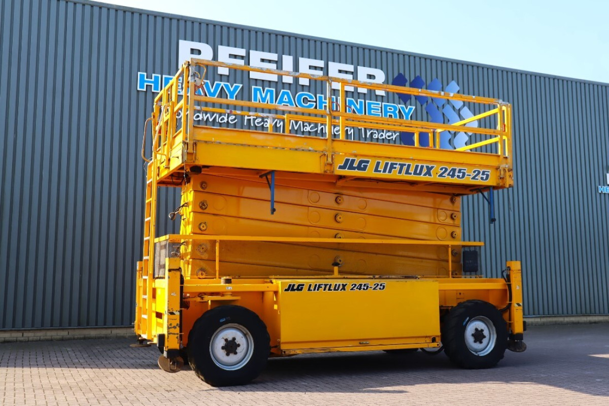 jlg-245-25-2007-nr-63068-1-1723026658Drf84.jpg