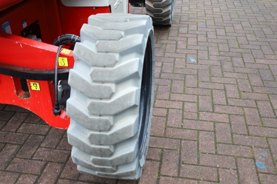 niftylift-hr21-hybrid-4x4-2018-nr-63230-6-1730907940EEpcb.jpg