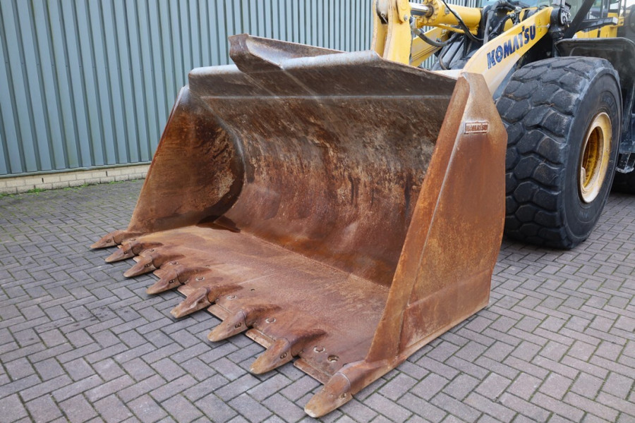komatsu-wa470-8-2019-nr-30179-2-1731427261KgYzs.jpg