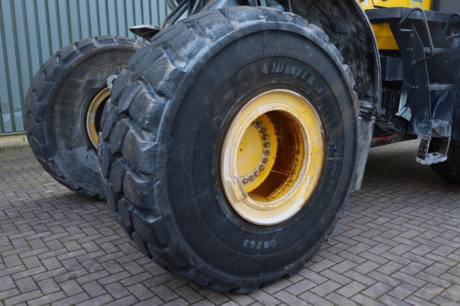 komatsu-wa470-8-2019-nr-30179-12-1731427264ud0Kt.jpg