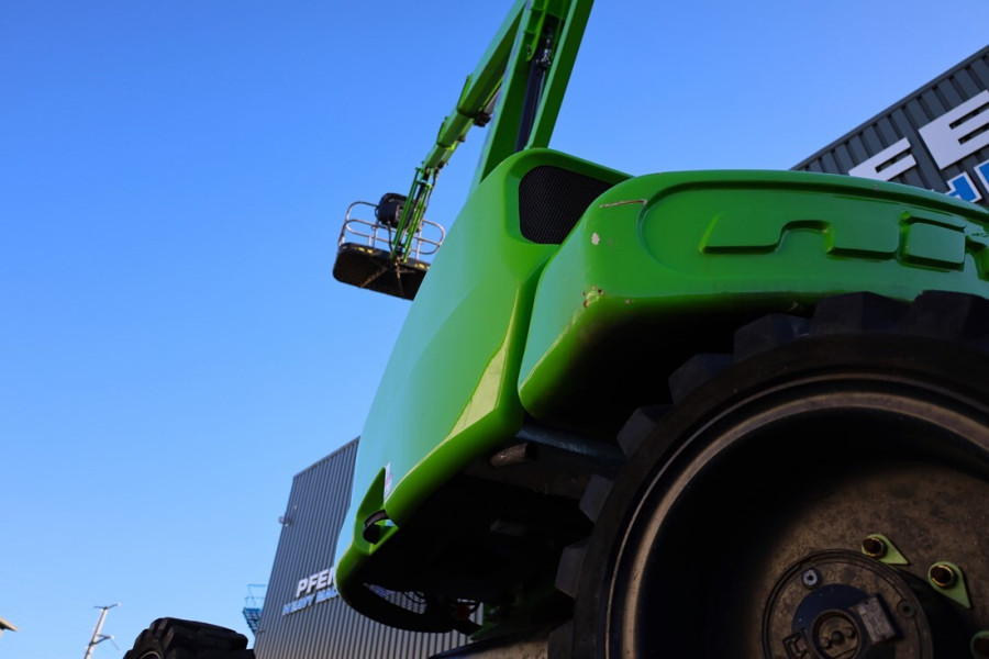 niftylift-hr21d-4x4-mk2-2021-nr-63275-19-17368609452Dsgr.jpg