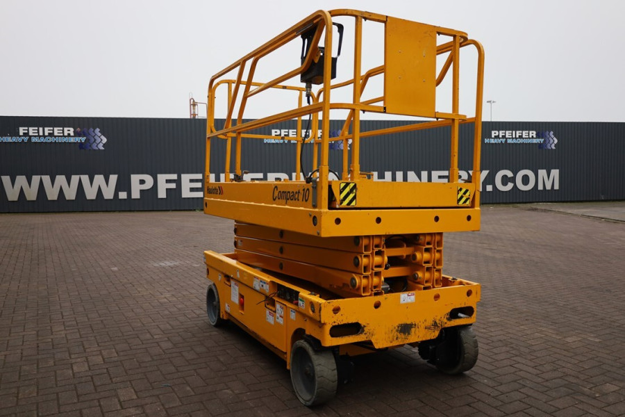 haulotte-compact-10-2019-nr-63299-2-1737100455iKSyQ.jpg