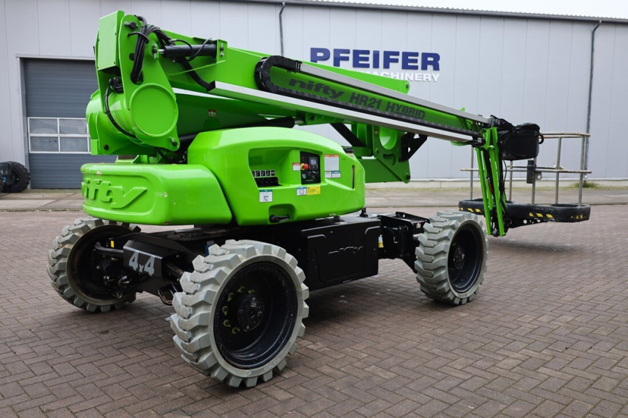 niftylift-hr21-hybrid-4x4-mk2-2021-nr-63276-3-1737368206C1A9t.jpg