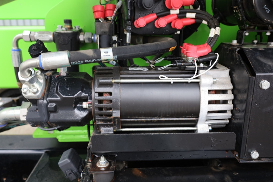 niftylift-hr21-hybrid-4x4-mk2-2021-nr-63276-8-17373682075NC92.jpg