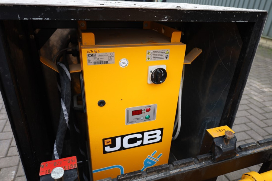 jcb-525-60e-2022-nr-63183-10-1737618435UBgx9.jpg