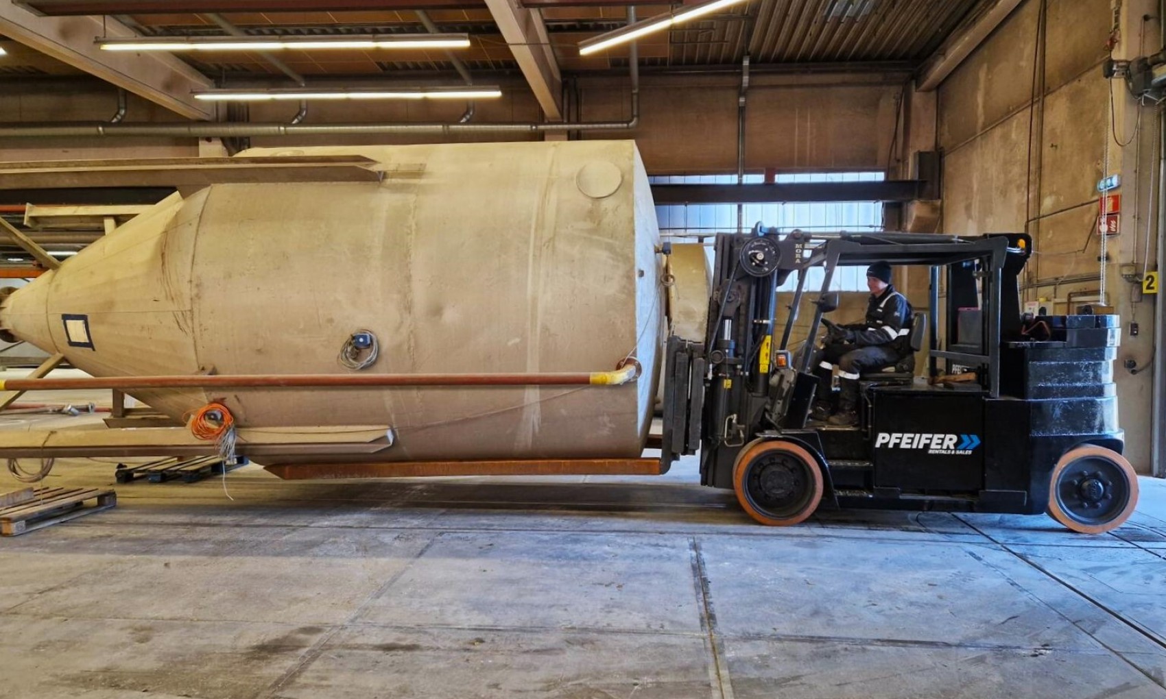 project-gunnebo-industriele-verhuzing-demontage-1-174055862686eAI.jpg