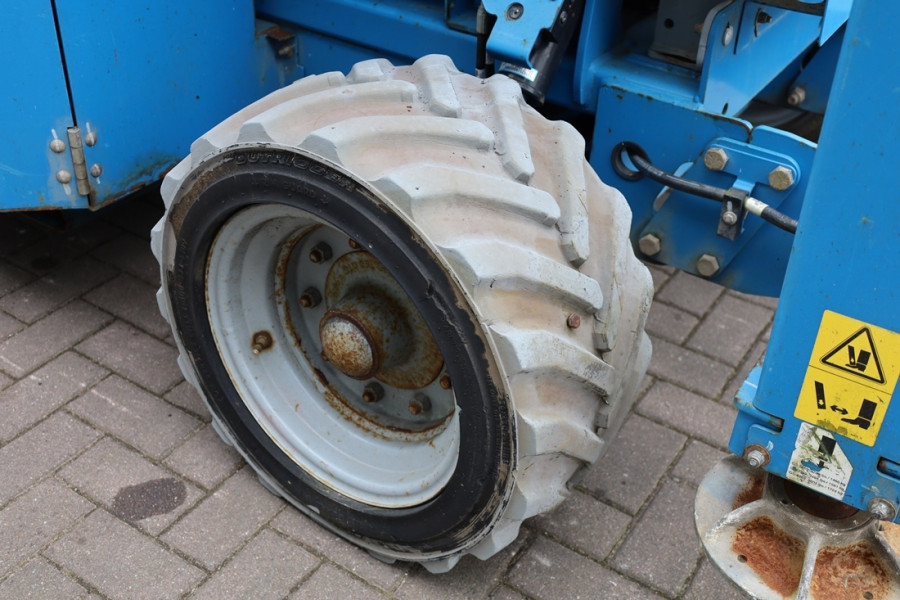 genie-gs4069-2014-nr-61981-8-1740650097Ru3U9.jpg