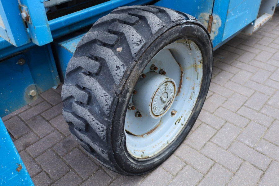 genie-gs5390-2012-nr-63309-4-1742459739EeMCB.jpg