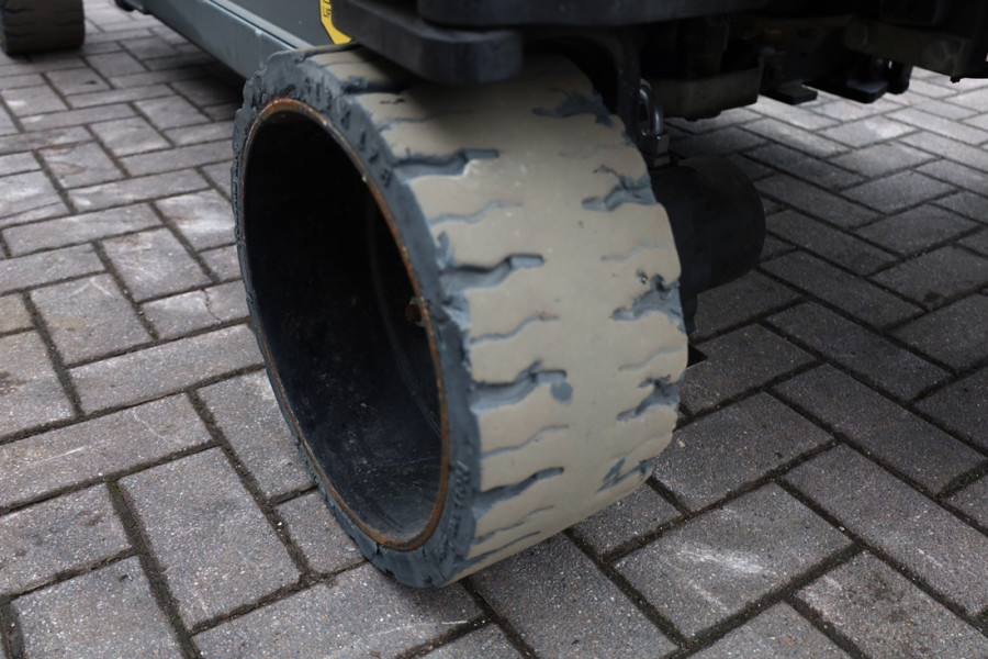 holland-lift-ecostar-hl-7814-2015-nr-63504-7-1745830405Bc1P0.jpg