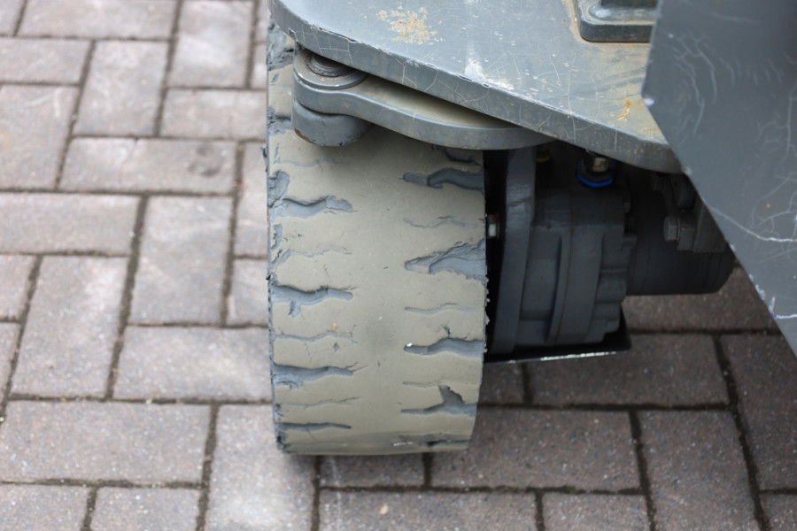 holland-lift-ecostar-hl-7814-2015-nr-63507-8-1745834734TEAyX.jpg