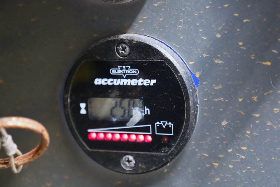 holland-lift-ecostar-hl-7814-2015-nr-63507-13-17458347355MvlB.jpg