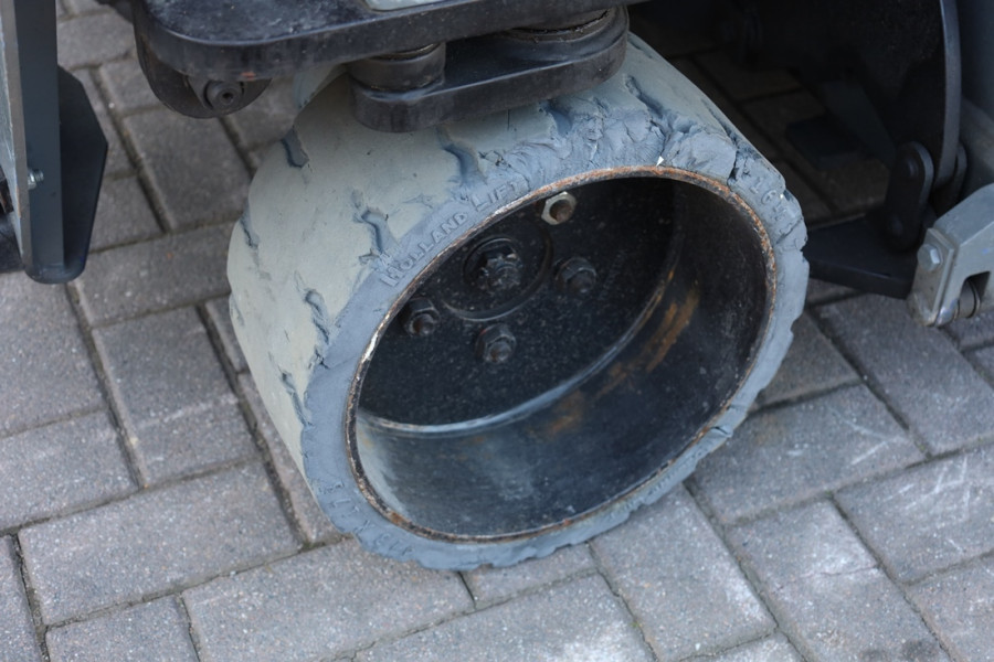 holland-lift-ecostar-hl-7810-2012-nr-63497-8-1746523384TqkI6.jpg