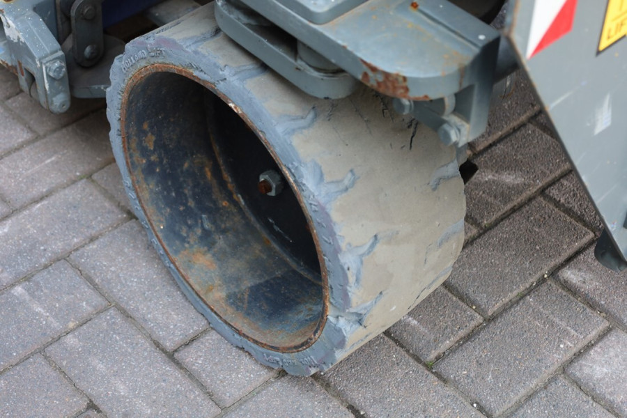 holland-lift-ecostar-hl-7810-2012-nr-63492-8-1746523799Ksav2.jpg