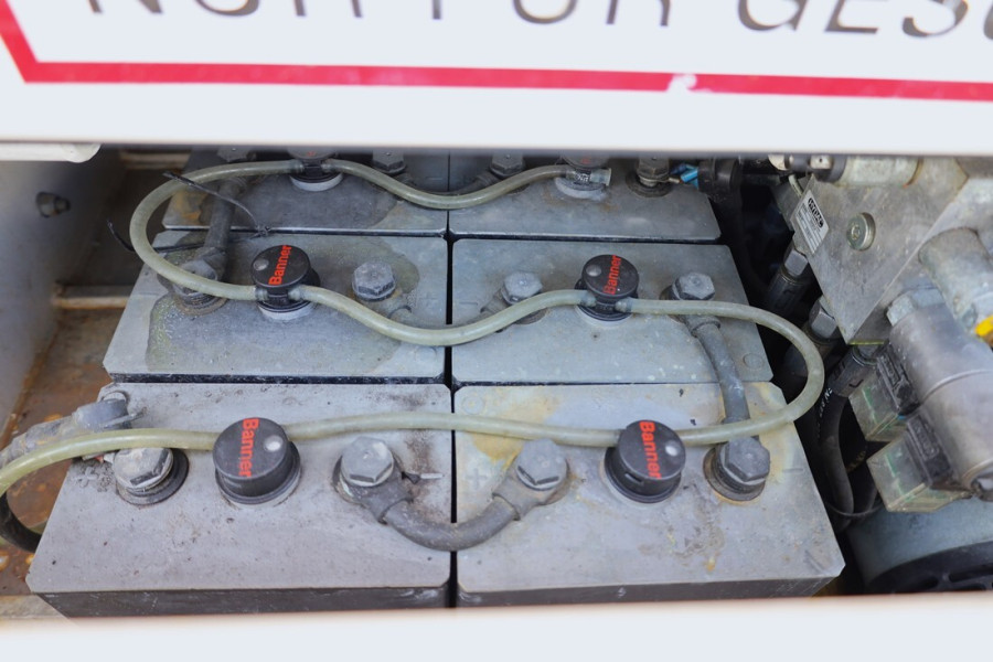 holland-lift-ecostar-hl-11812-2014-nr-63479-13-1746694011Q9jh6.jpg
