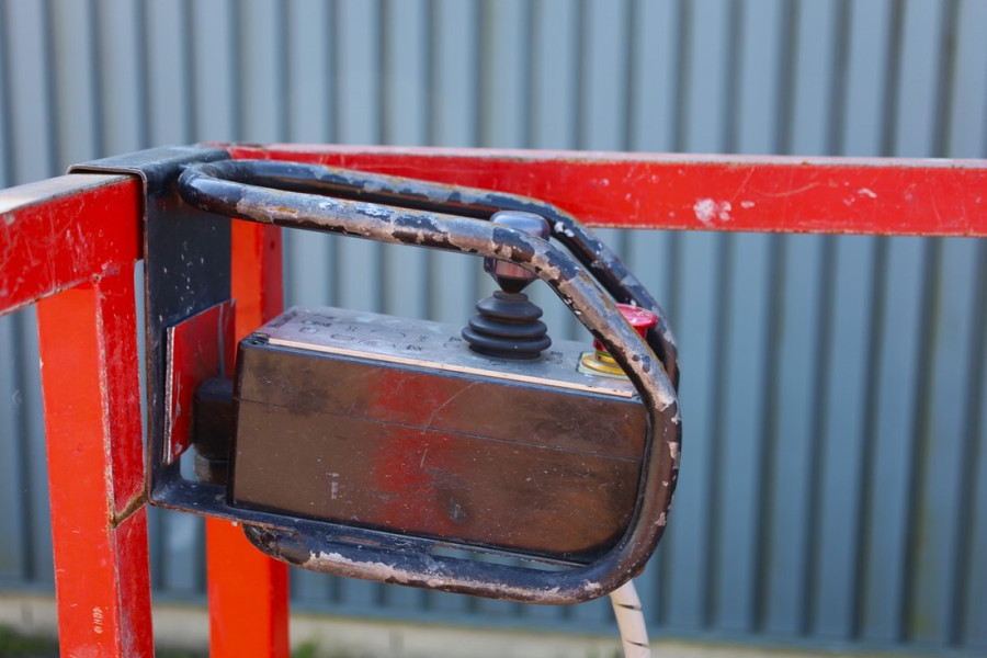 holland-lift-ecostar-hl-9714-2015-nr-63530-10-1746777098Q2x0l.jpg