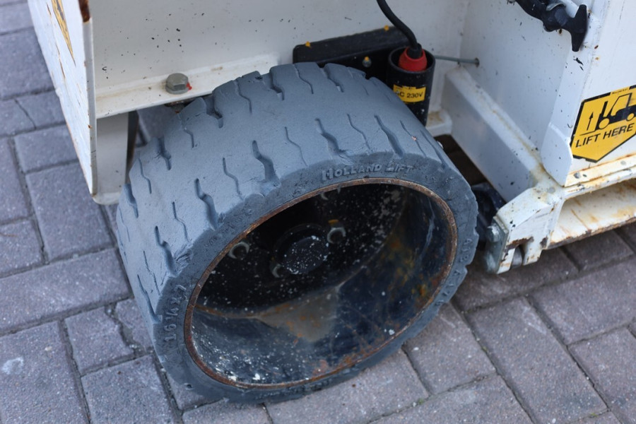 holland-lift-ecostar-hl-9710-2015-nr-63515-6-1747138509bz27Z.jpg