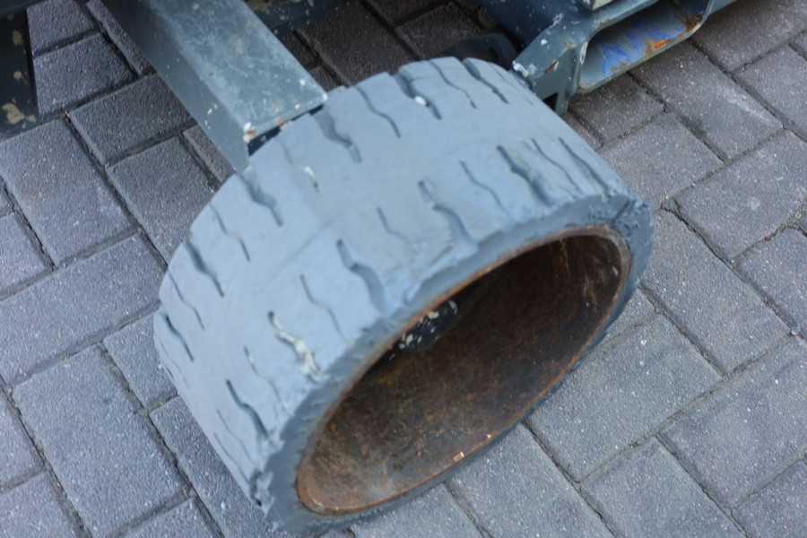 holland-lift-ecostar-hl-9714-2012-nr-63531-6-1747743029B9kqf.jpg
