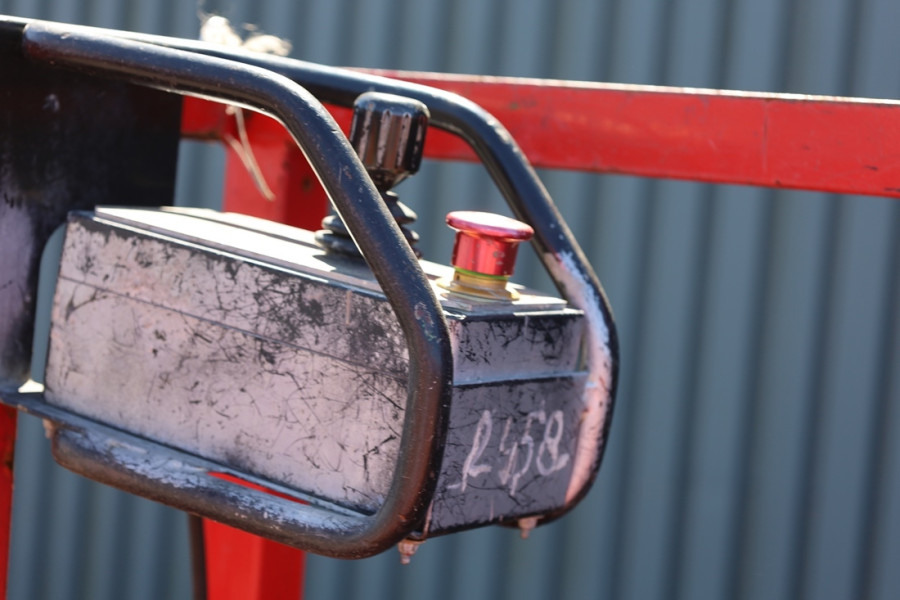 holland-lift-ecostar-hl-11812-2014-nr-63480-12-1747745932C9WRN.jpg
