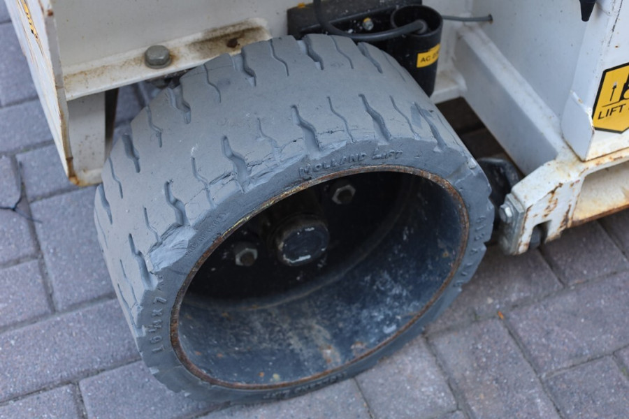 holland-lift-hl-9710-2014-nr-63513-6-1747917648qCANH.jpg