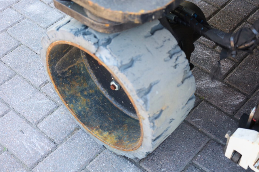 holand-lift-ecostar-hl-11812-2015-nr-63477-6-1749105052J8rZn.jpg