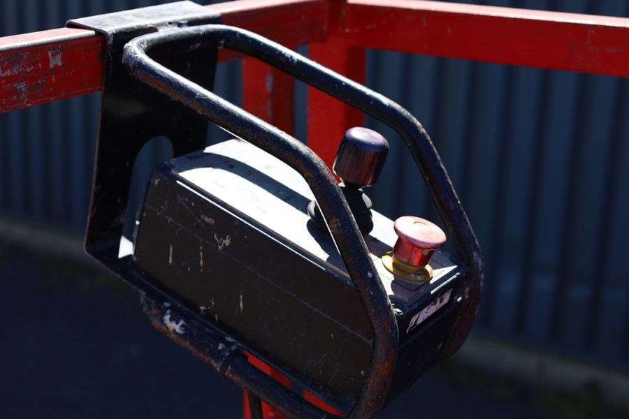 holland-lift-ecostar-hl-7810-2012-nr-63490-11-1749713898a3D3I.jpg
