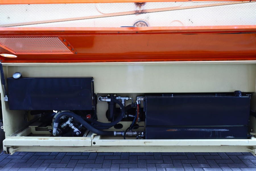 jlg-sl245-12-d4s-4ws-2010-nr-90083-17-1749819410oO5y8.jpg