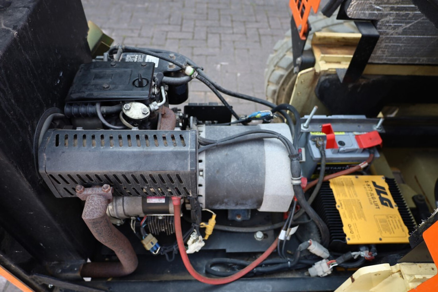 jlg-m4069-2013-nr-90074-15-17500812342d3on.jpg