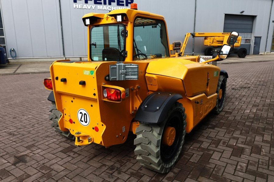 jcb-525-60e-2022-nr-63190-8-1750147917uwiUd.jpg