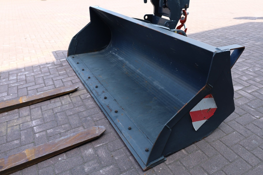 magni-th5515-d7d-2022-nr-90123-4-175025062448Y0r.jpg