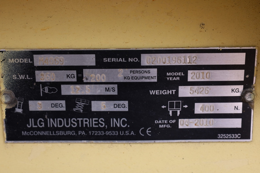 jlg-m4069-2010-nr-90075-3-1750415795ftUdt.jpg