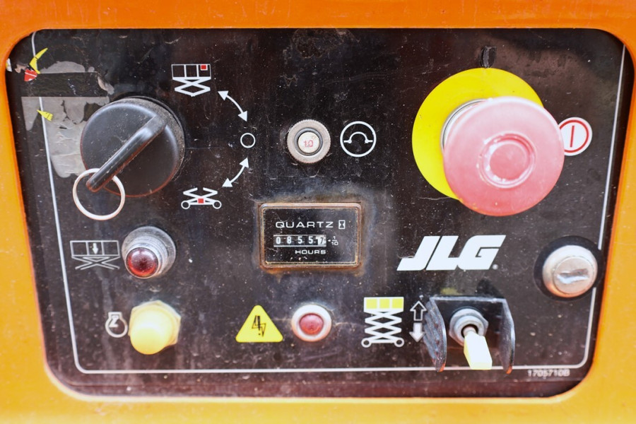 jlg-m4069-2010-nr-90075-8-1750415797EtPck.jpg