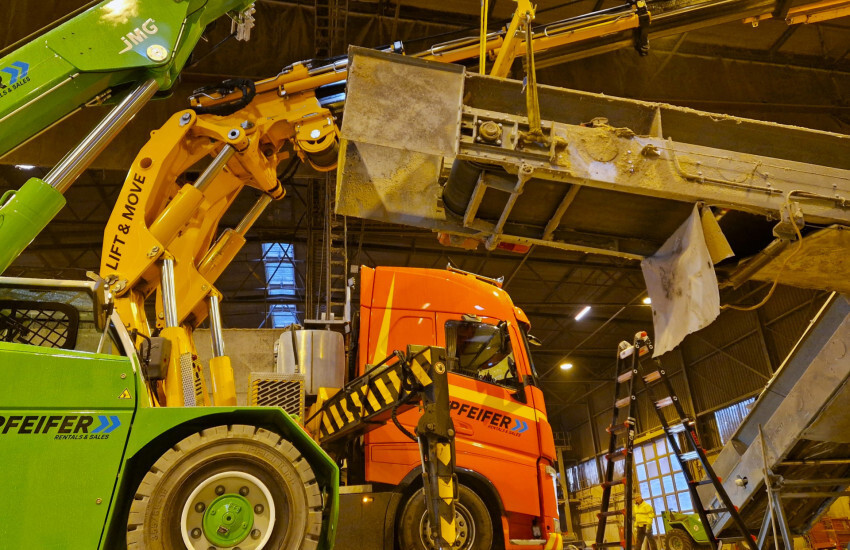 project-pfeifer-lift-move-rouwmaat-demontage-productielijn-3-1740556527uqvtf-850x550-1751552731PZke8.jpg