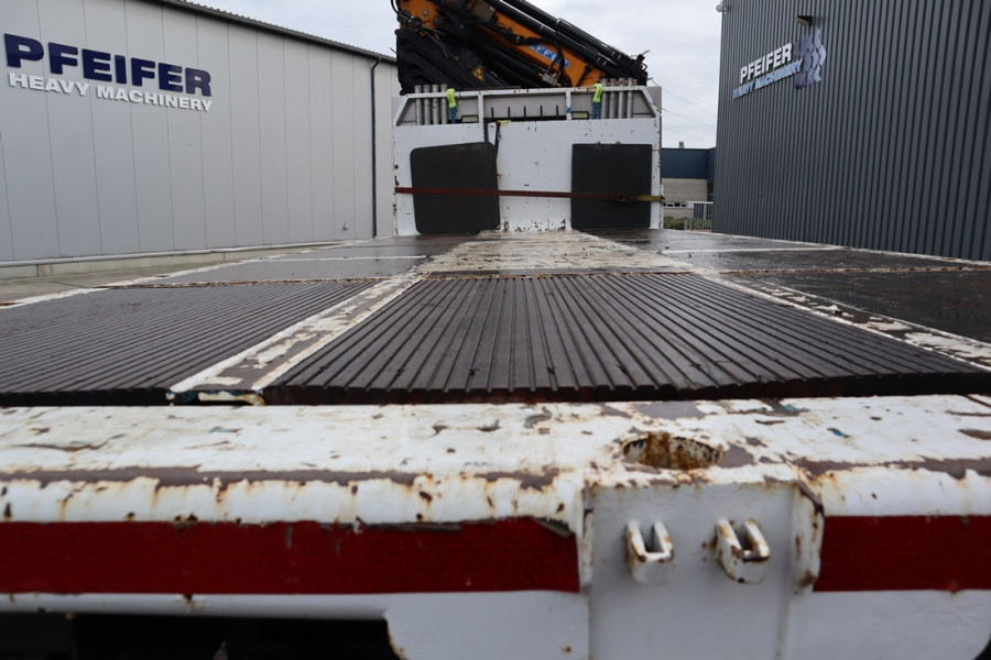volvo-with-effer-955-8s-2015-nr-30047-7-17530880425o0XW.jpg