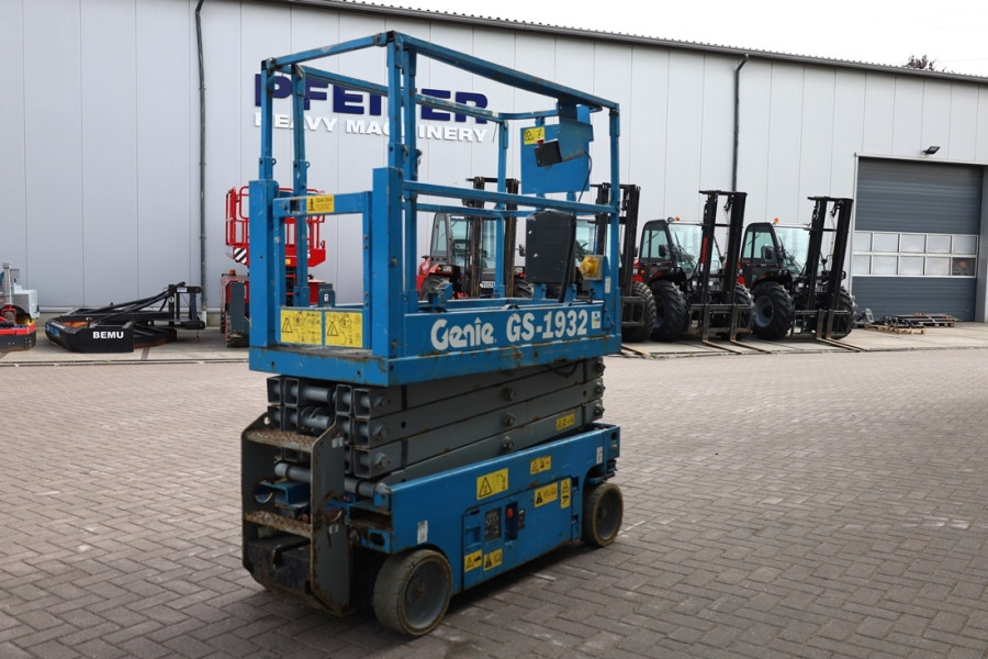 genie-gs1932-2013-nr-90011-3-1753340598VITkb.jpg