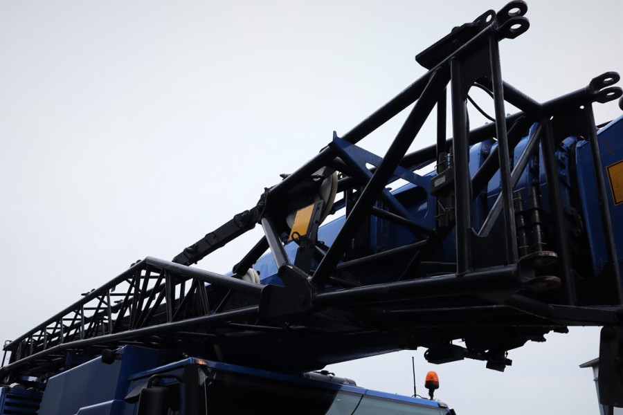 liebherr-ltm1150-61-2009-nr-11987-32-1753449829vEd0w.jpg