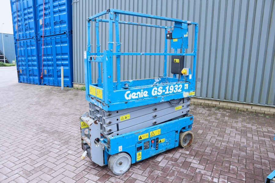genie-gs1932-2013-nr-90017-2-1756806918EeIvJ.jpg