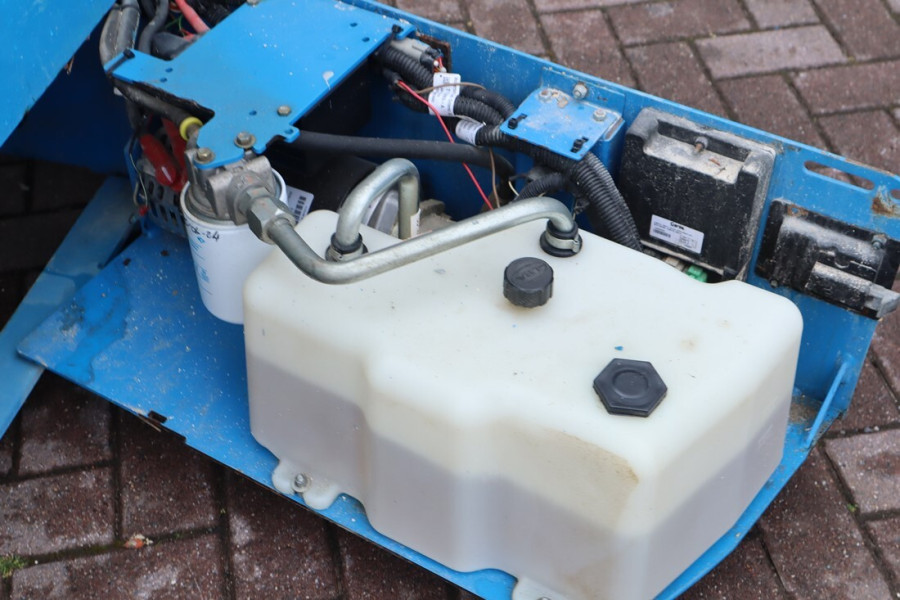 genie-gs1932-2013-nr-90019-6-17568085242HTr6.jpg