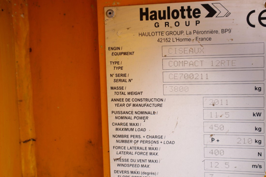 haulotte-compact-12rte-2011-nr-63600-14-1756891800QgLNm.jpg