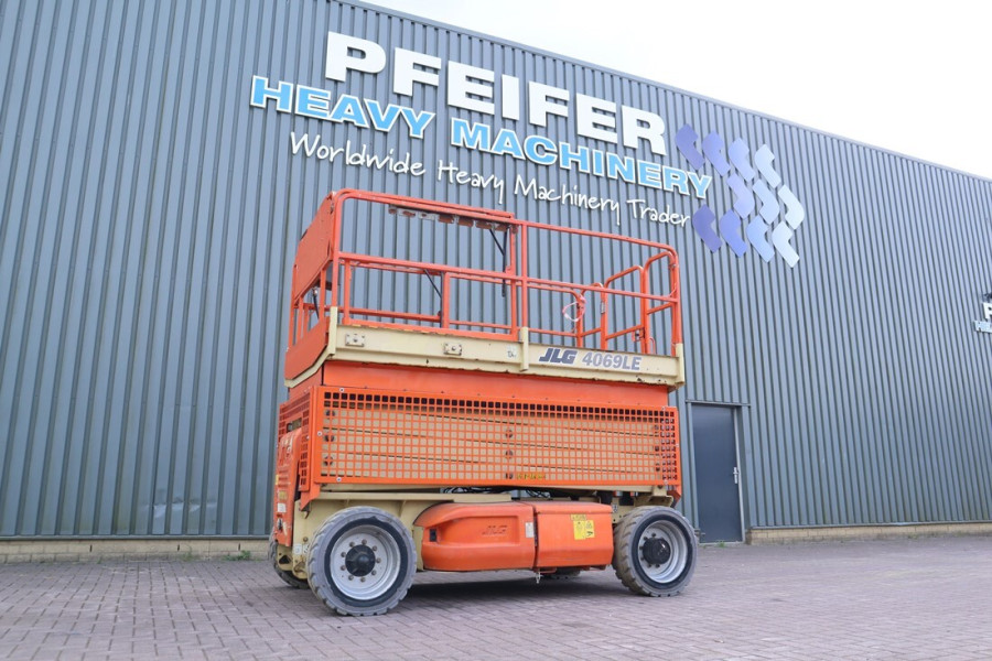 jlg-m4069-2008-nr-90063-1-1757577569H72lR.jpg