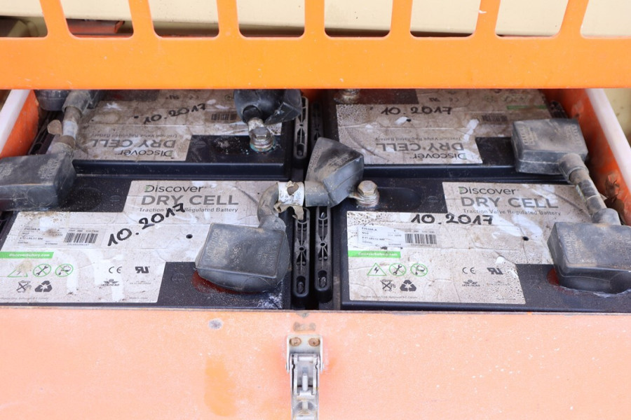 jlg-m4069-2008-nr-90063-10-1757577601dYAlF.jpg
