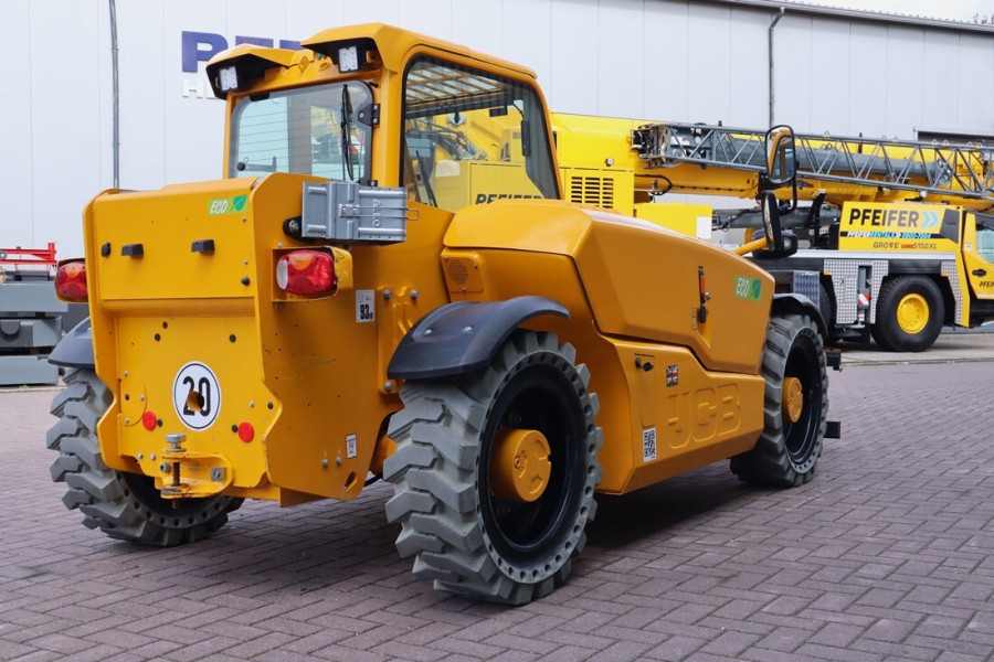 jcb-525-60e-2022-nr-63192-3-1758022226KPu2n.jpg
